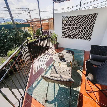 Avlabari Boutique House-3